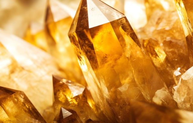 Kristal Penarik Rejeki