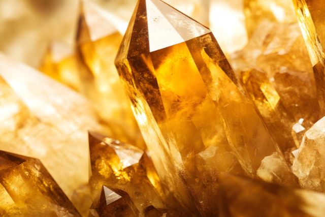 Kristal Penarik Rejeki