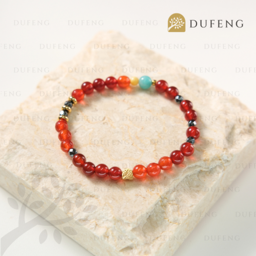 Dufeng – Scarlet Eclat Carnelian Crystal Bracelet