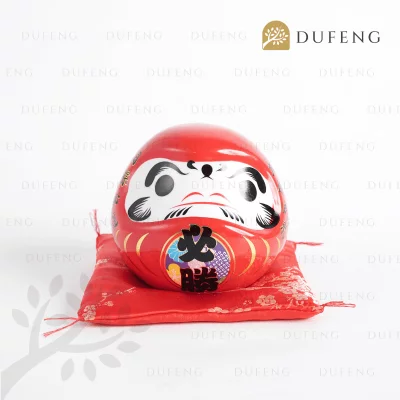 Boneka Daruma Jepang