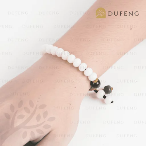 Gelang akar bodhi