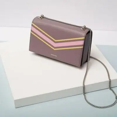 warna dompet