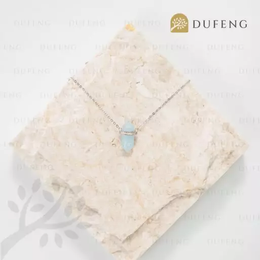 Dufeng – Pure Hexa Crystal Necklace