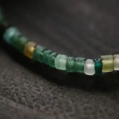 arti gelang hijau