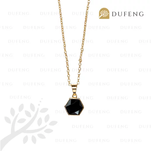 Dufeng – Stella Hexa Crystal Necklace
